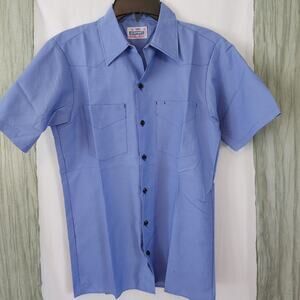 NWT Clayton Blue Short Sleeve Button Up Work Shirt Pockets New Size S